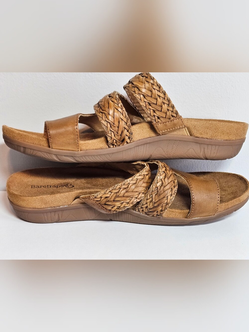 Baretraps Jonelle Slip-On Style Sandals w/ Toe Strap, Sz 7M - Picture 5 of 9